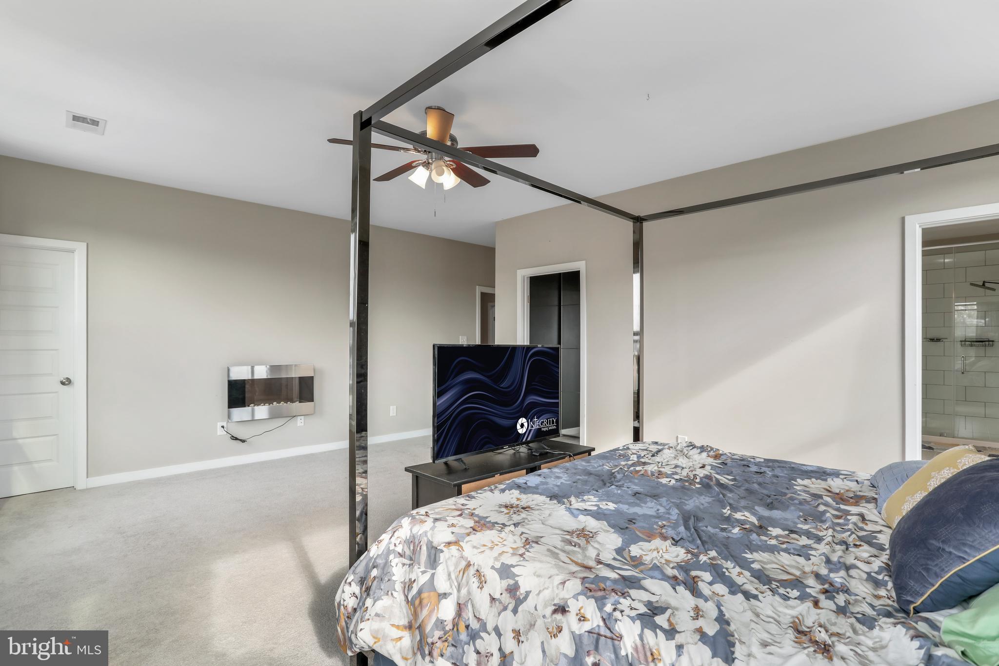 32 BONITA PINE TRAIL