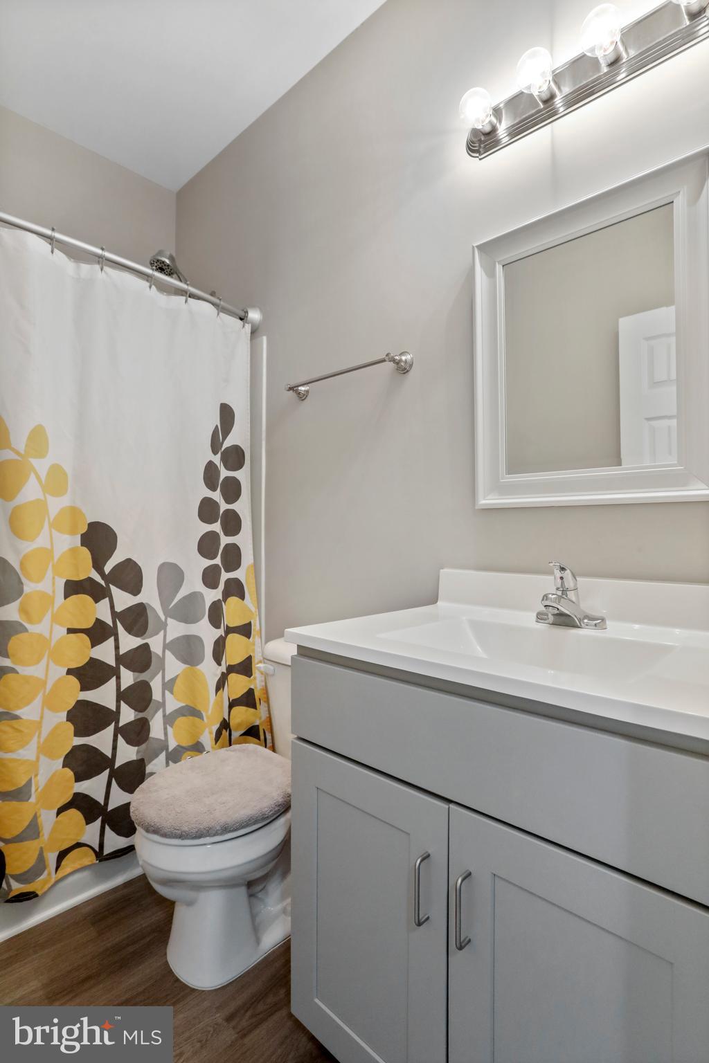 32 BONITA PINE TRAIL