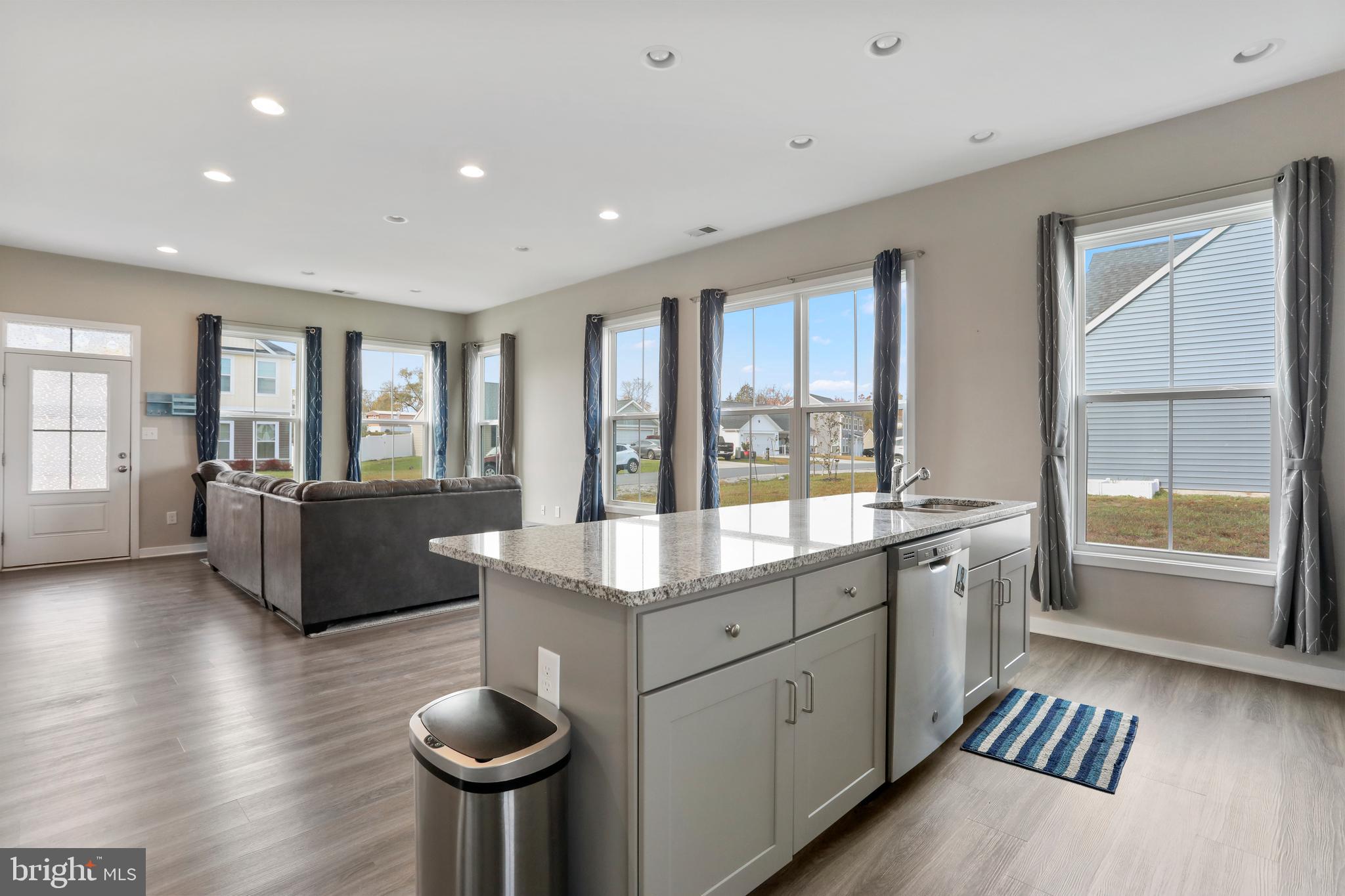 32 BONITA PINE TRAIL