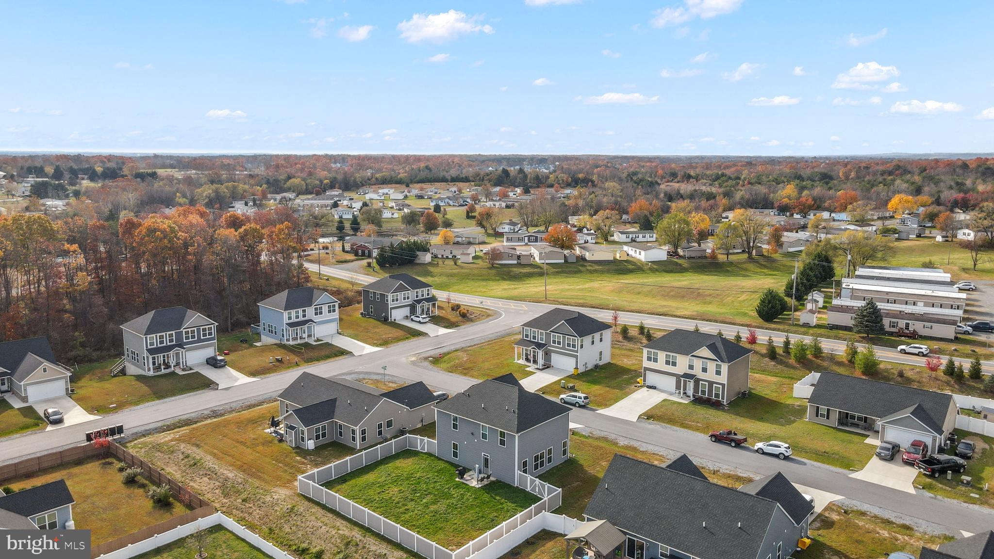 32 BONITA PINE TRAIL