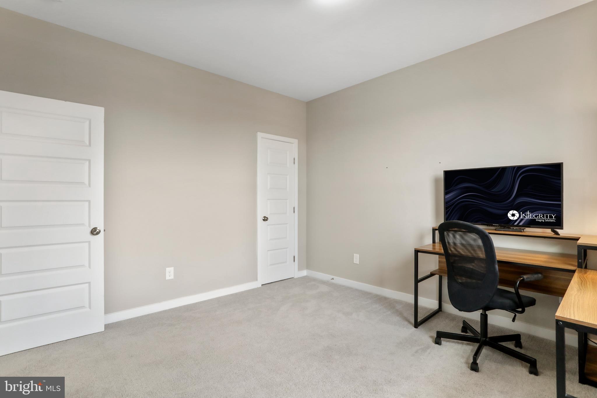 32 BONITA PINE TRAIL