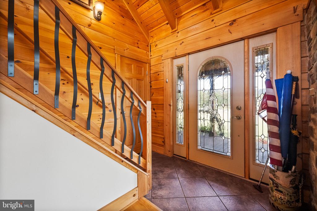 447 FABLE ROAD