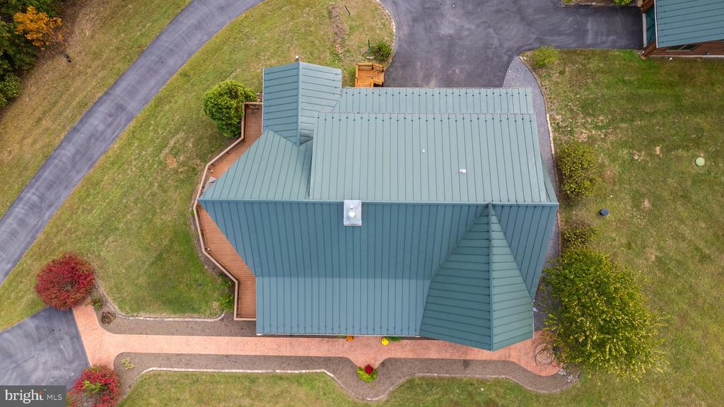447 FABLE ROAD