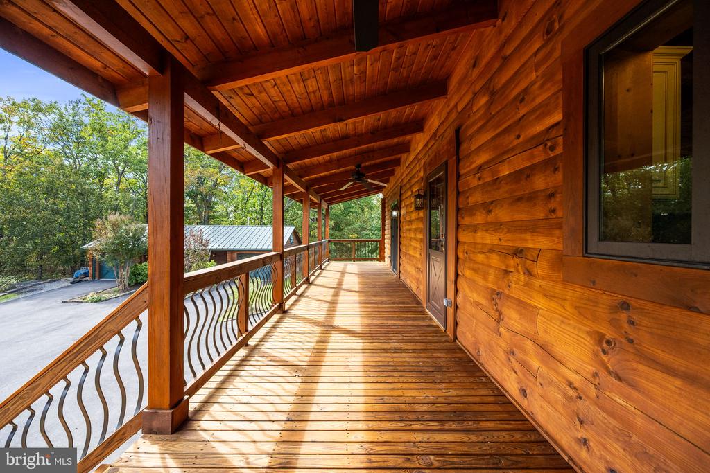 447 FABLE ROAD