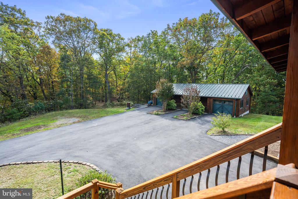 447 FABLE ROAD