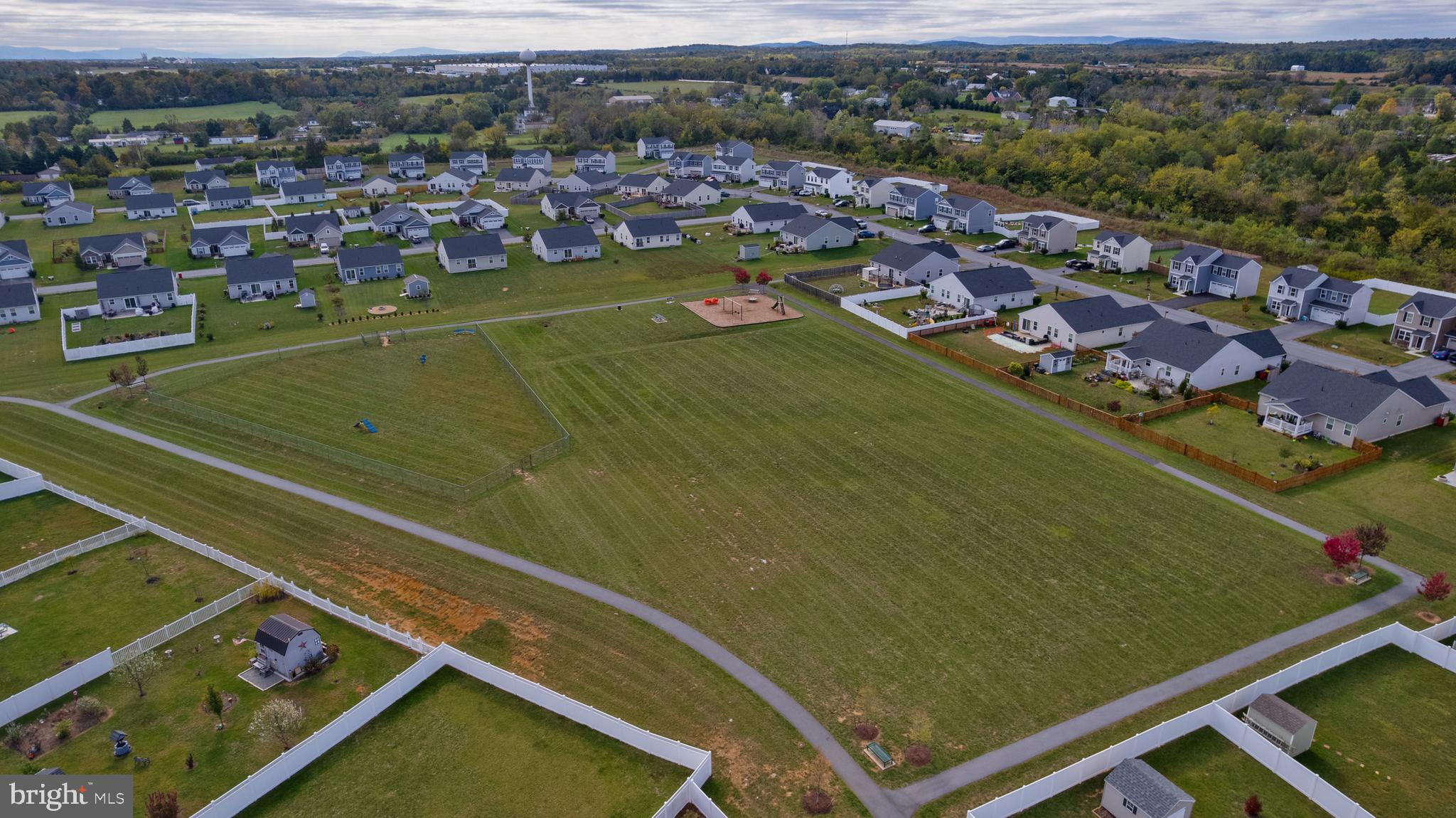 421 SWITCHGRASS COURT