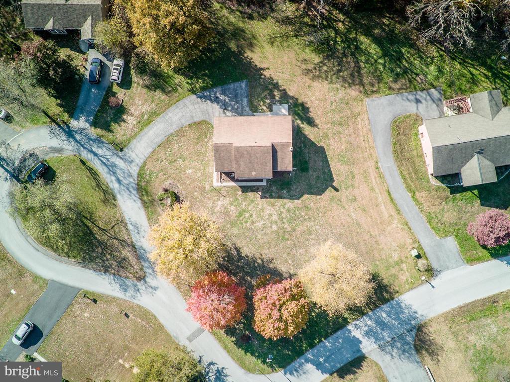 CLIFFORD DRIVE