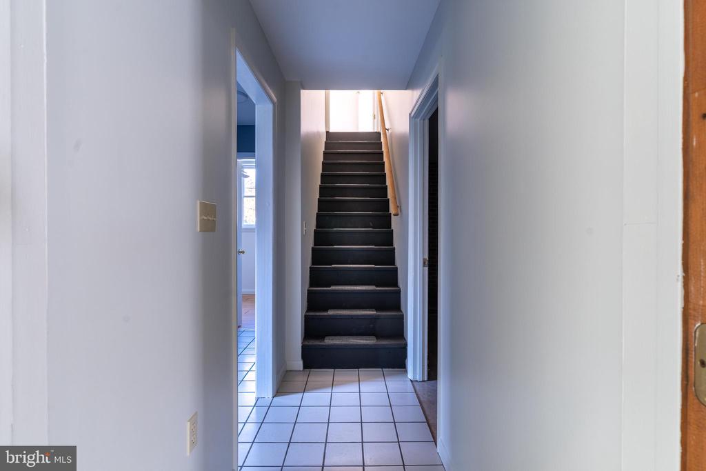CLIFFORD DRIVE
