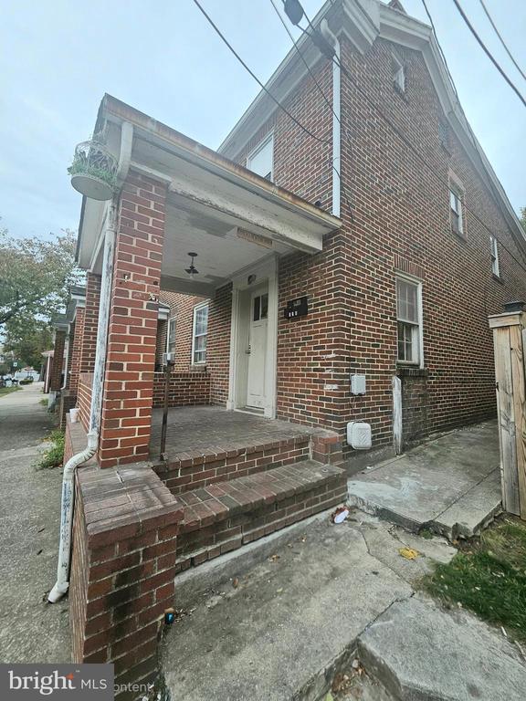 118 N MAPLE AVENUE