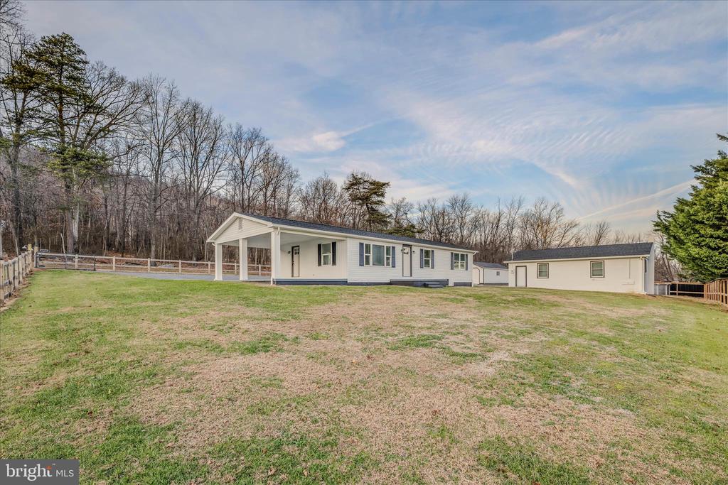 3032 DRY RUN ROAD