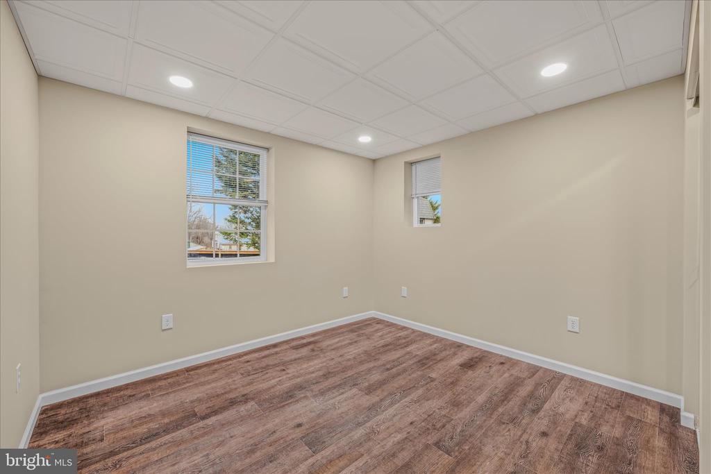 3032 DRY RUN ROAD