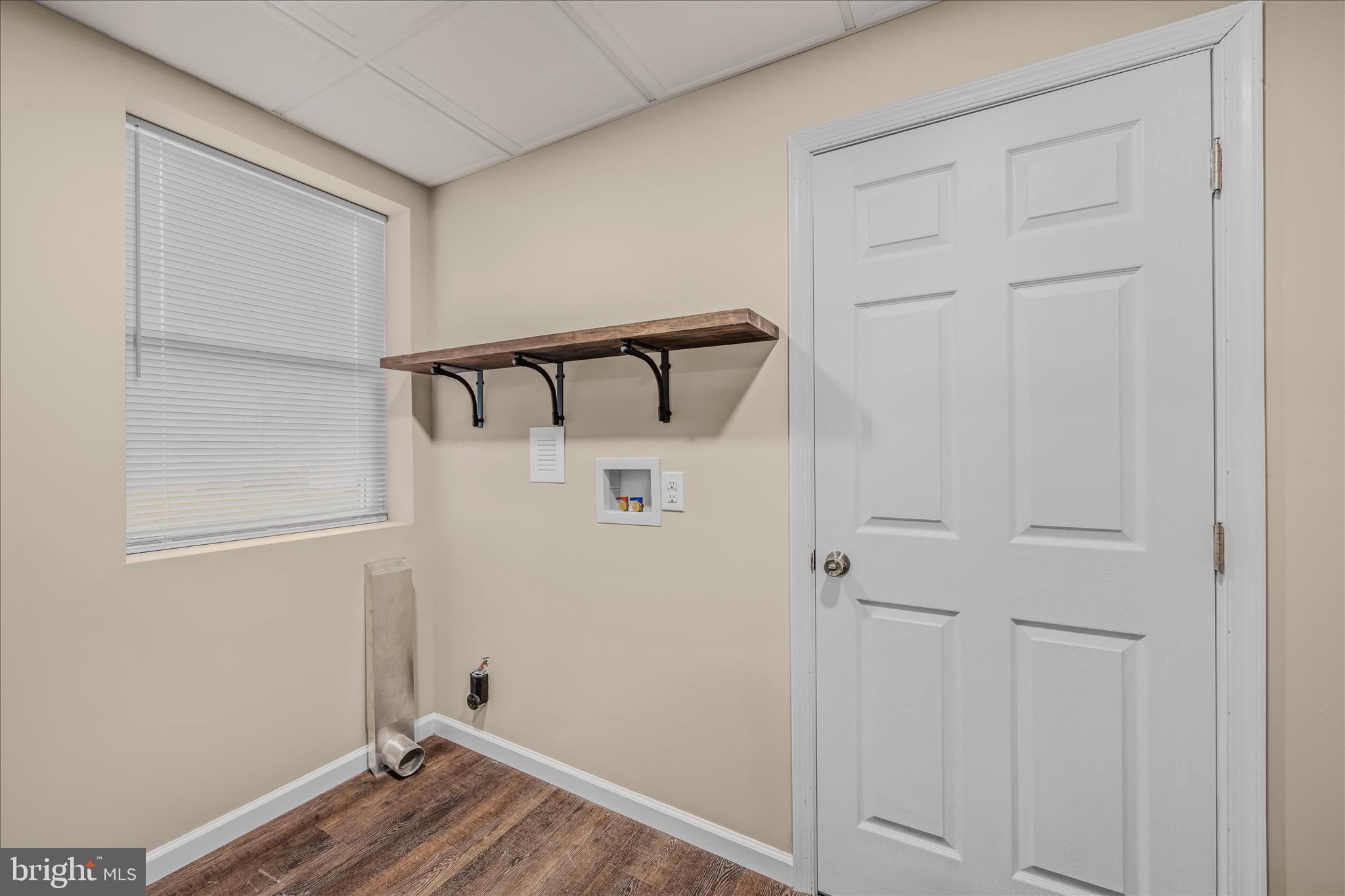 3032 DRY RUN ROAD