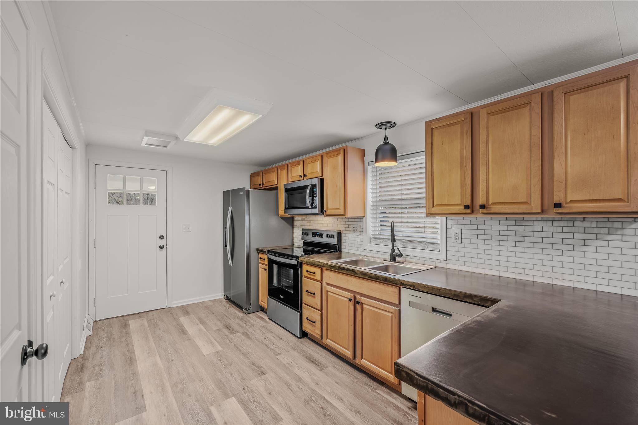 3032 DRY RUN ROAD