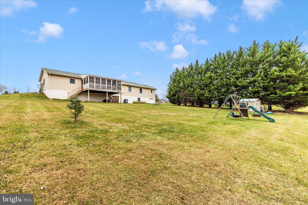 126 GAME TRAIL ROAD