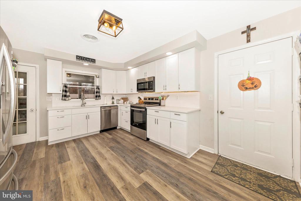 126 GAME TRAIL ROAD