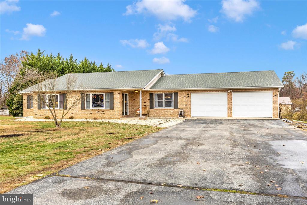 126 GAME TRAIL ROAD