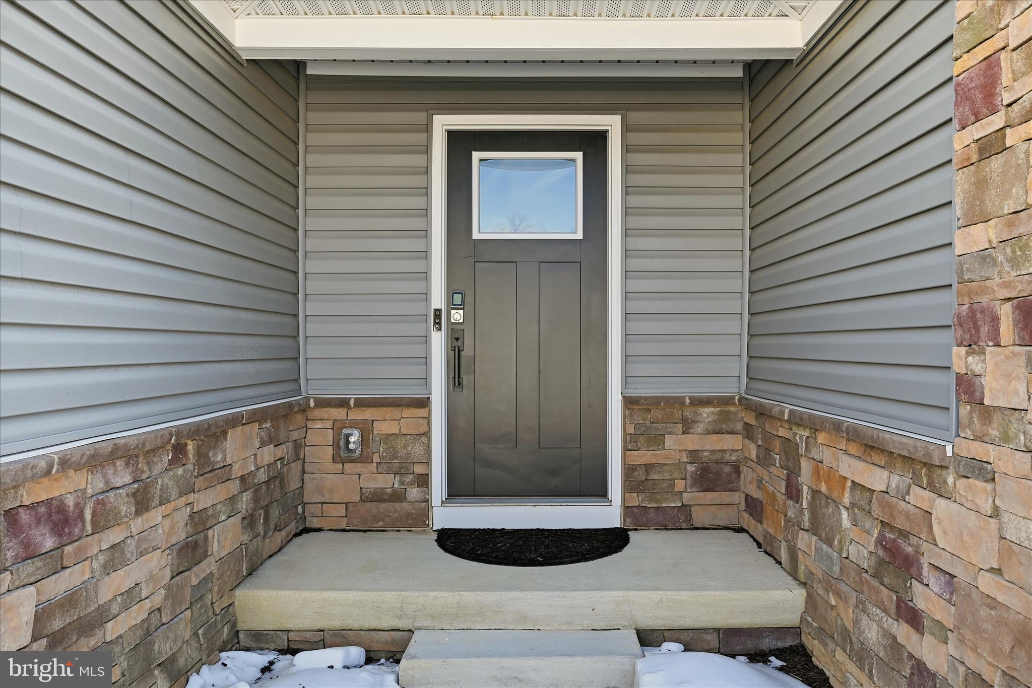 313 SWITCHGRASS COURT