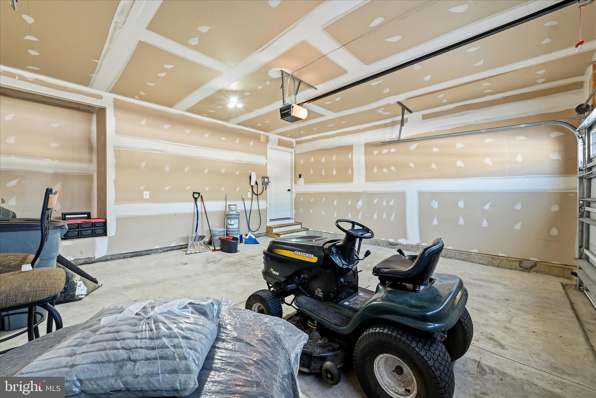 313 SWITCHGRASS COURT