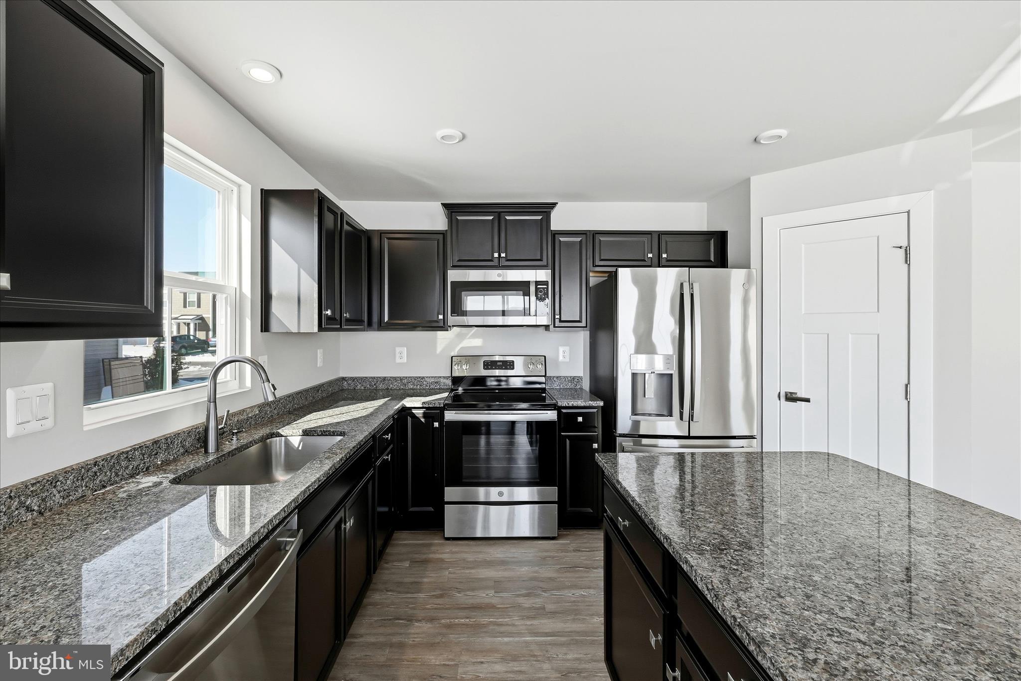 313 SWITCHGRASS COURT