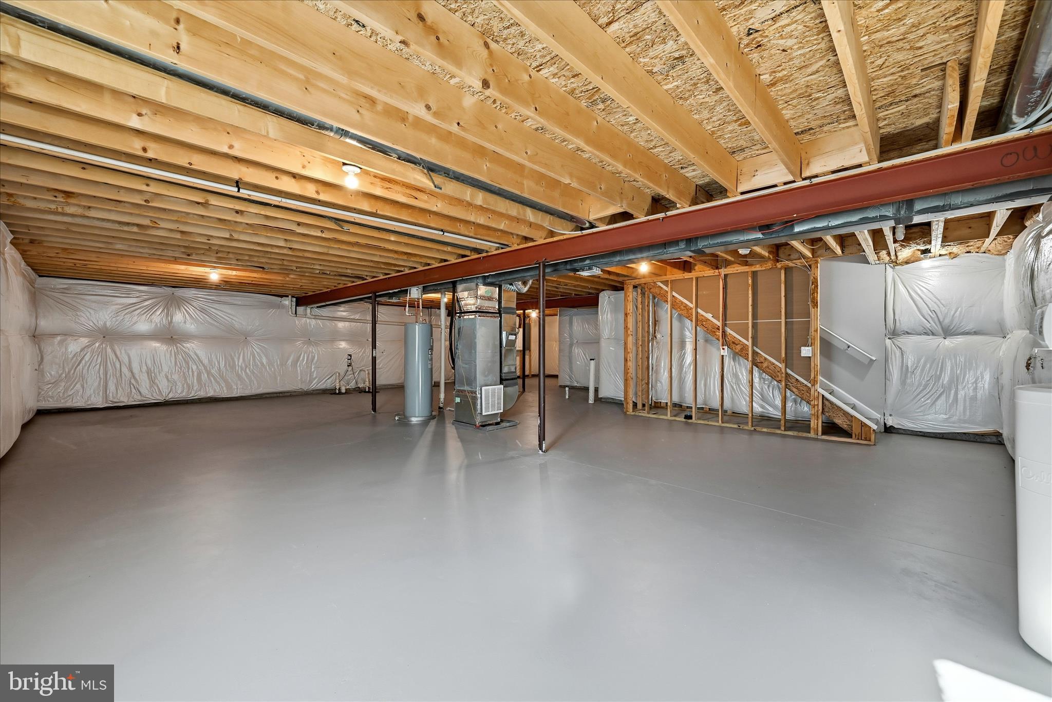 313 SWITCHGRASS COURT