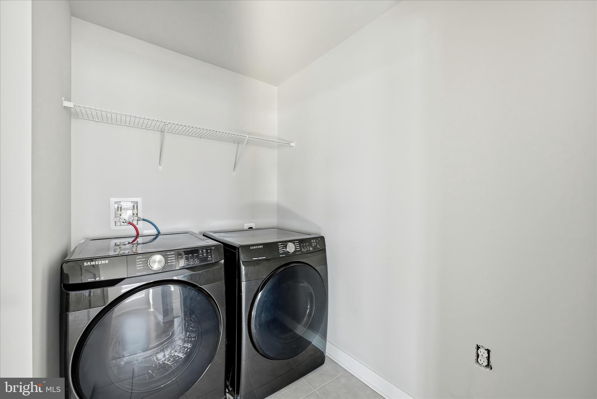 313 SWITCHGRASS COURT