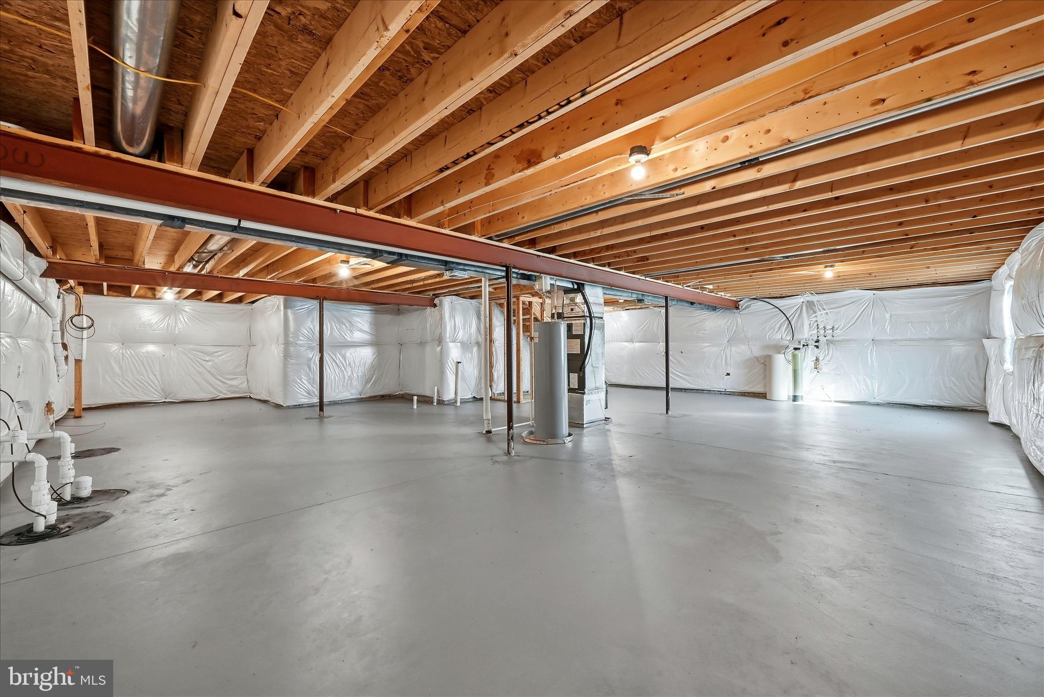 313 SWITCHGRASS COURT