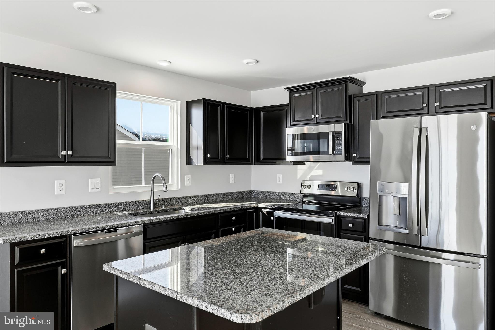 313 SWITCHGRASS COURT