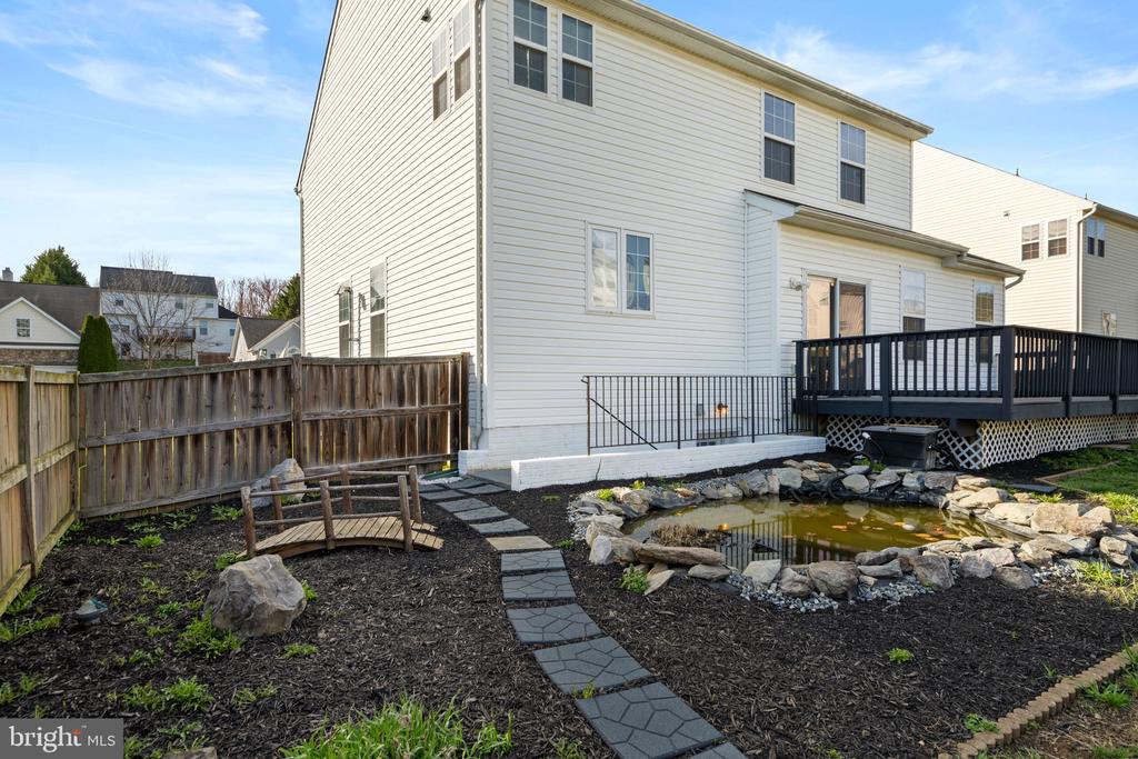 471 BENTLEY DRIVE