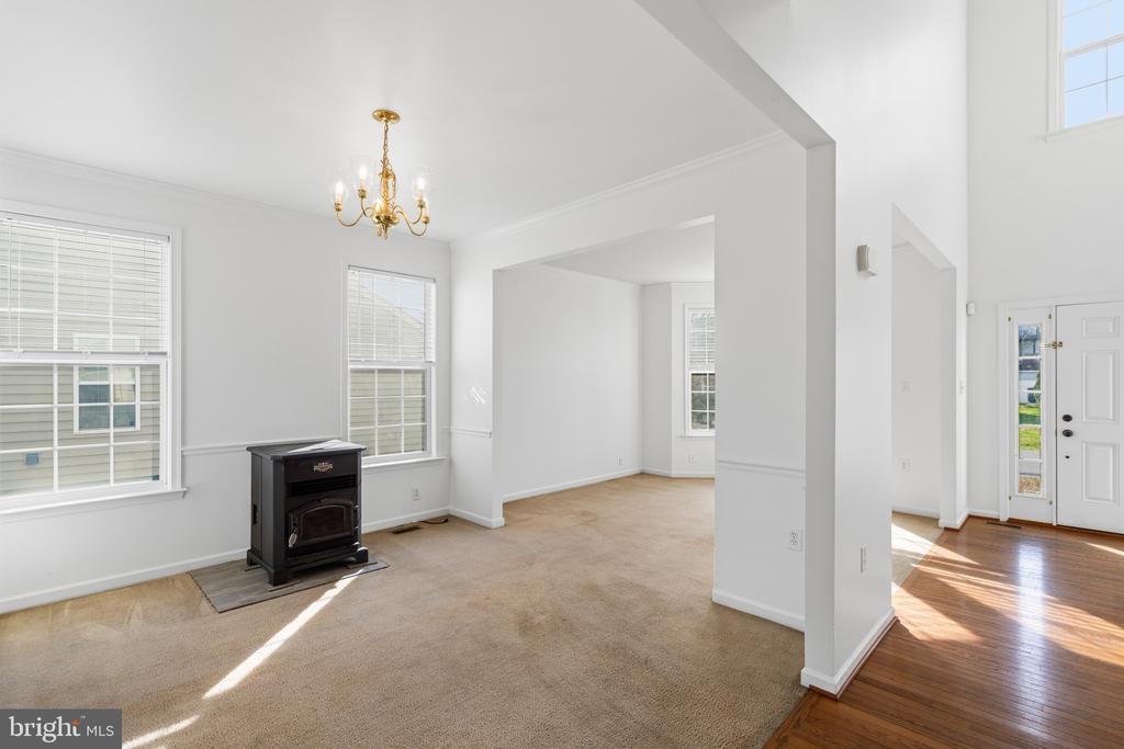 471 BENTLEY DRIVE