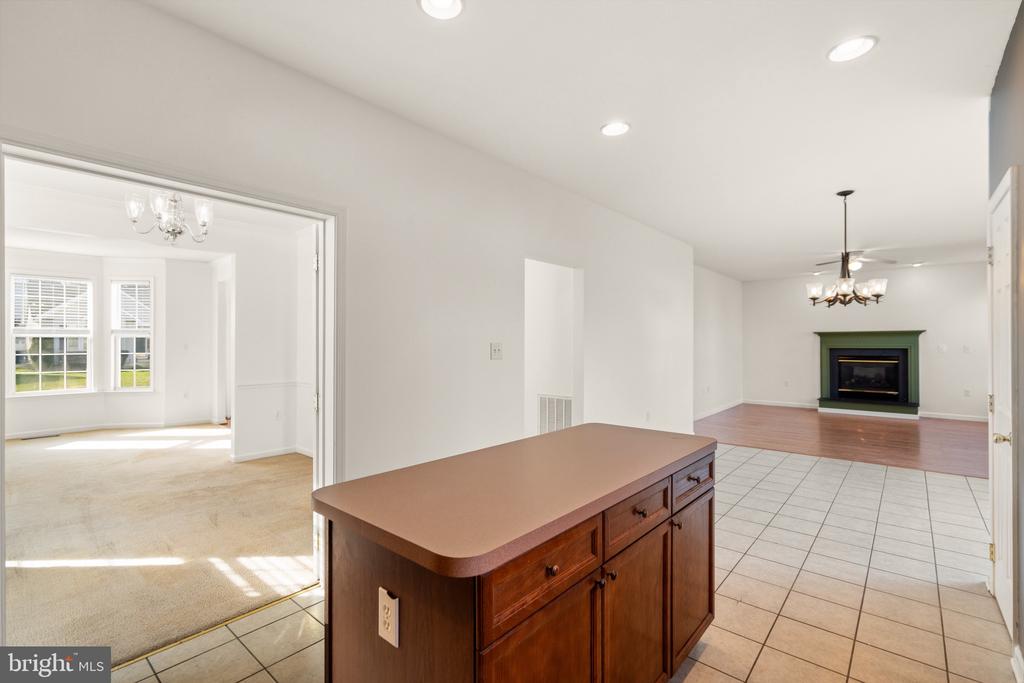 471 BENTLEY DRIVE
