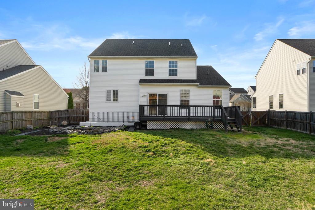 471 BENTLEY DRIVE