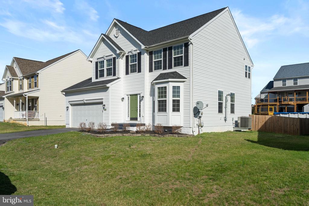 471 BENTLEY DRIVE