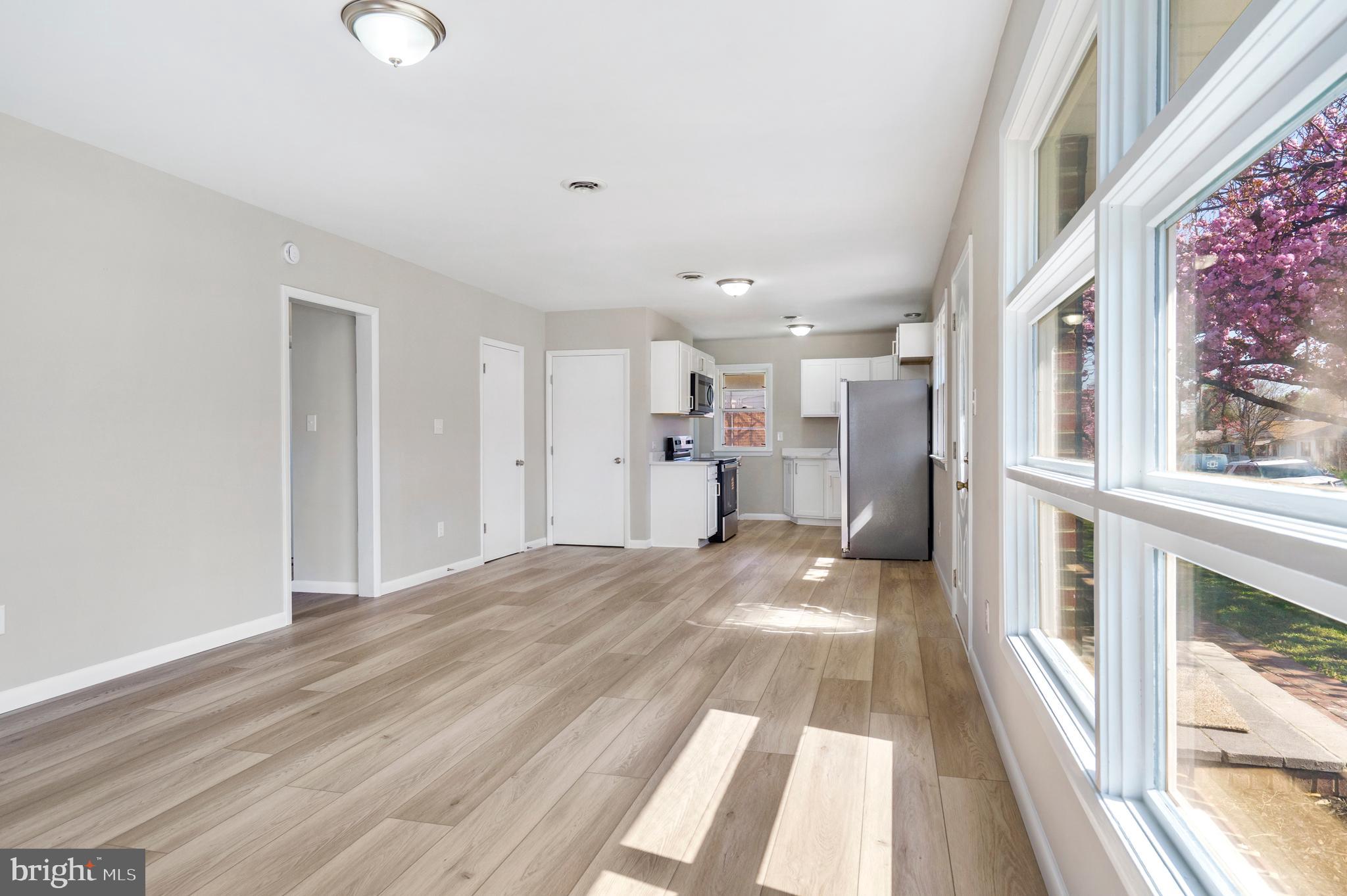 924 KAUFMAN AVENUE