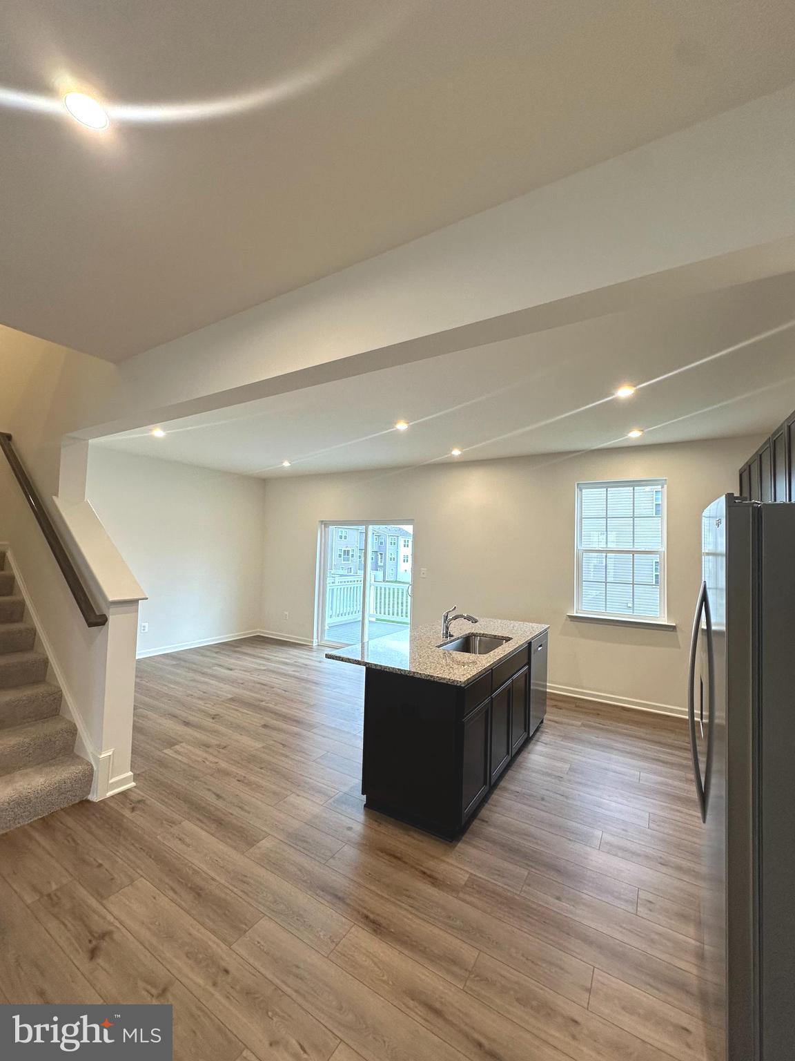 93 STAFFORD PL