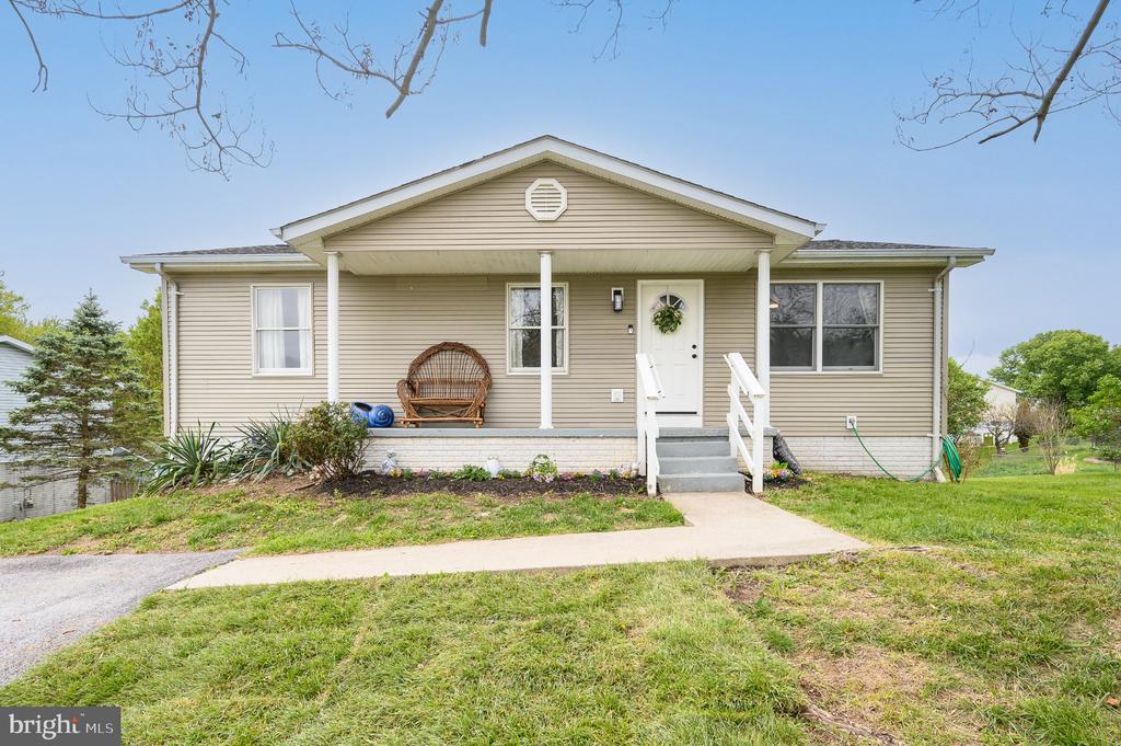 176 ELEMENTARY DRIVE