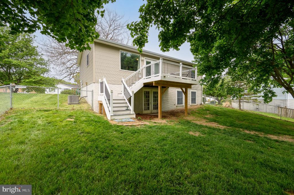 176 ELEMENTARY DRIVE