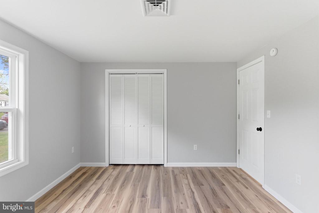 4 CAYMAN COURT
