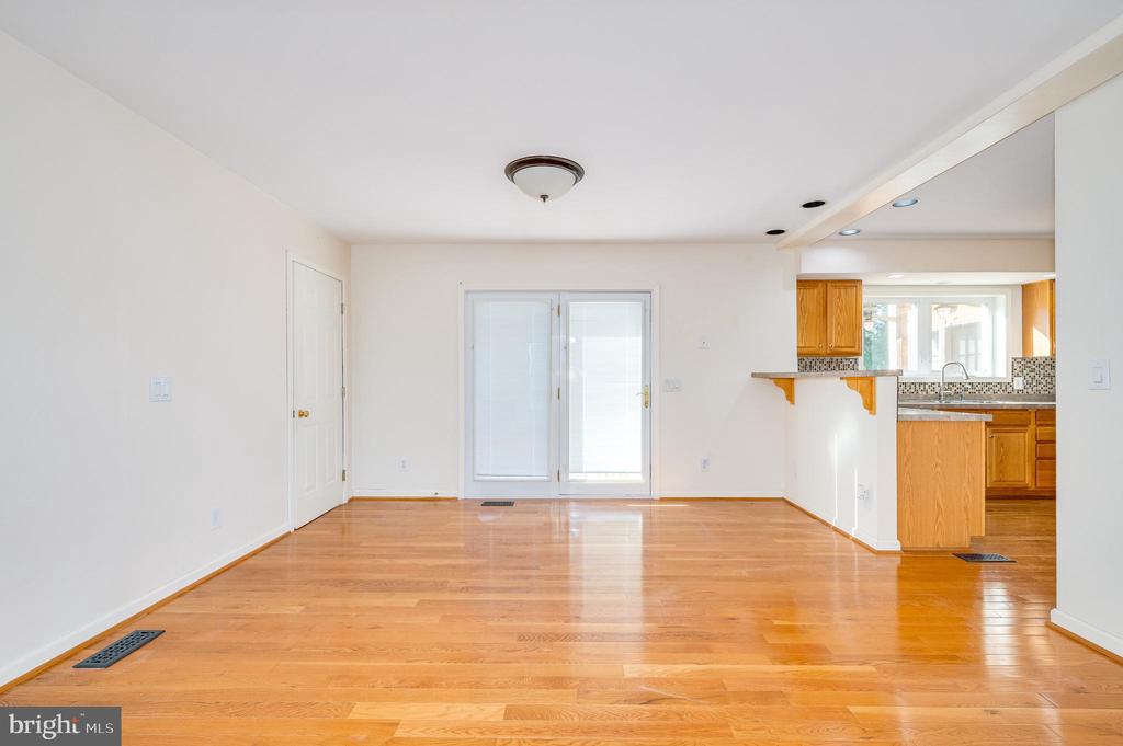 401 PONDEROSA TRAIL 1