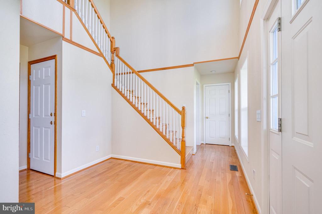 401 PONDEROSA TRAIL 1