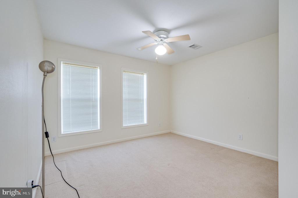 401 PONDEROSA TRAIL 1