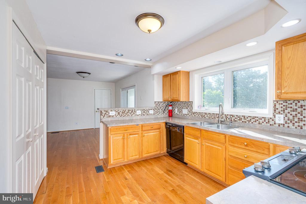 401 PONDEROSA TRAIL 1