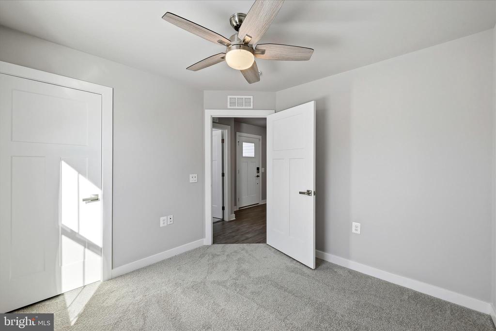 313 SWITCHGRASS COURT