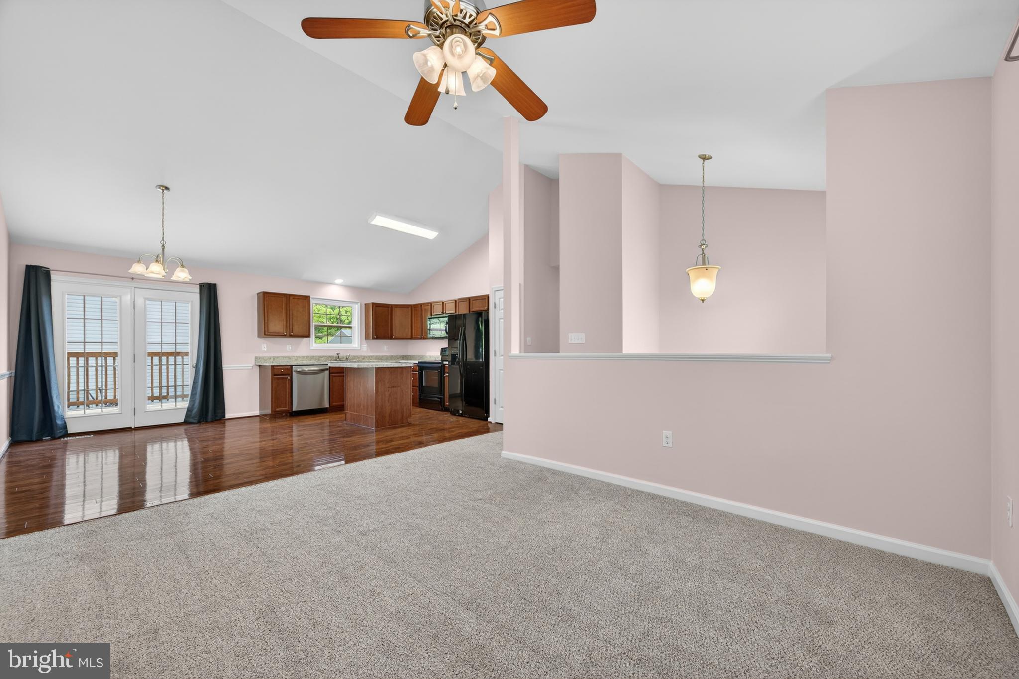 153 EISENHOWER CIRCLE