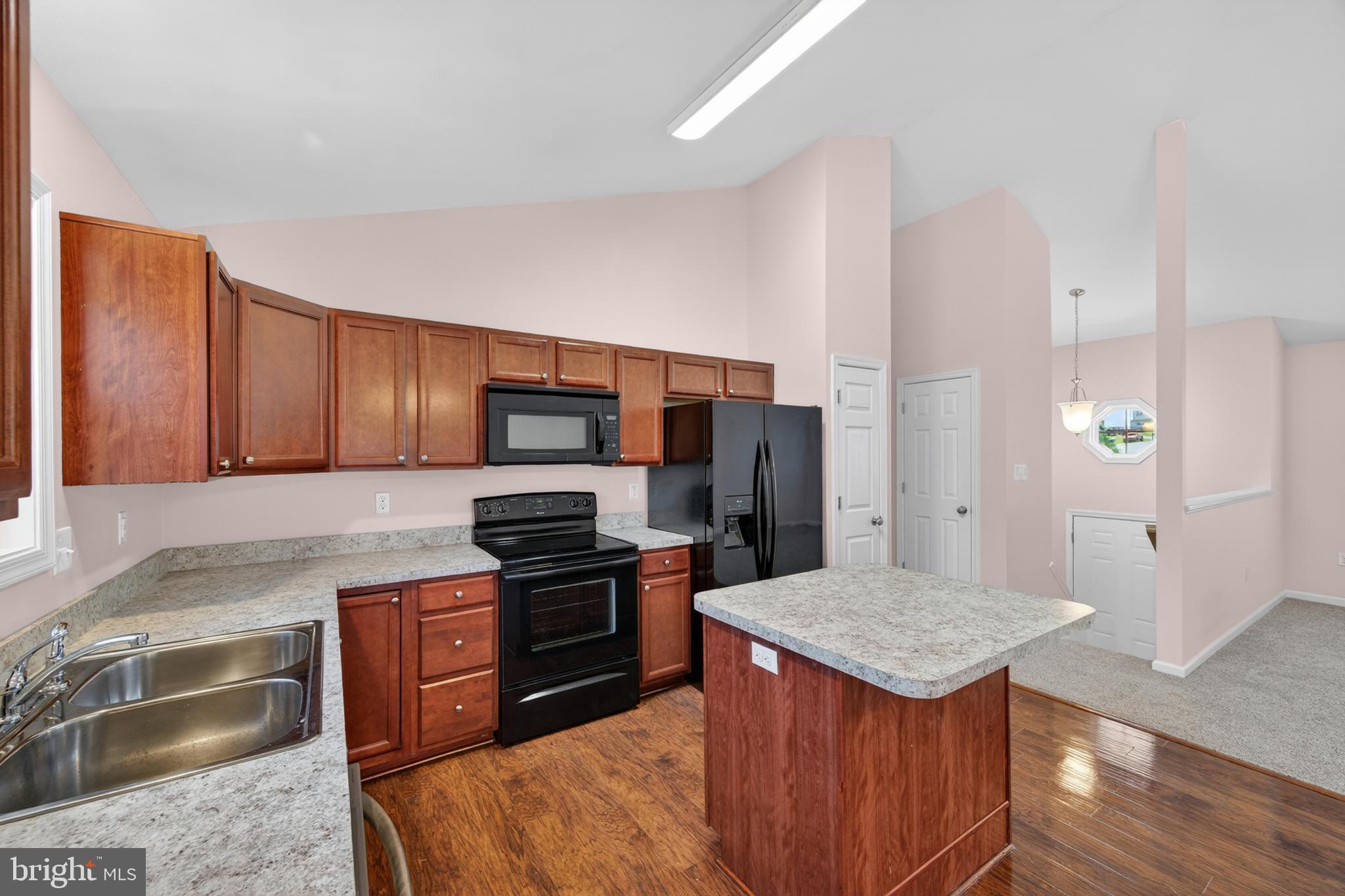 153 EISENHOWER CIRCLE