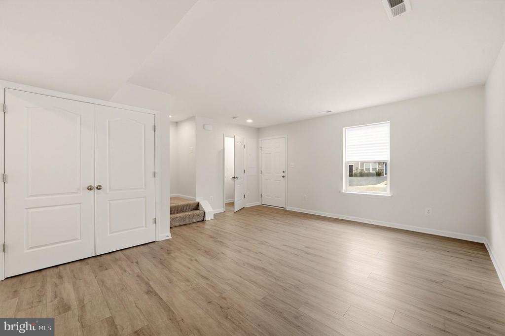 79 LOBLOLLY DRIVE