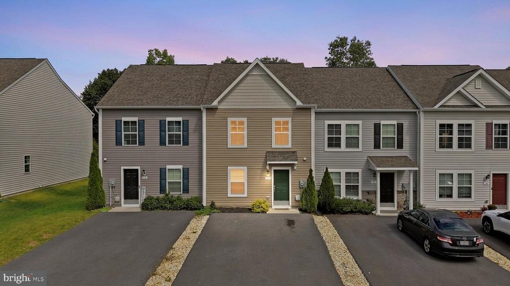 79 LOBLOLLY DRIVE