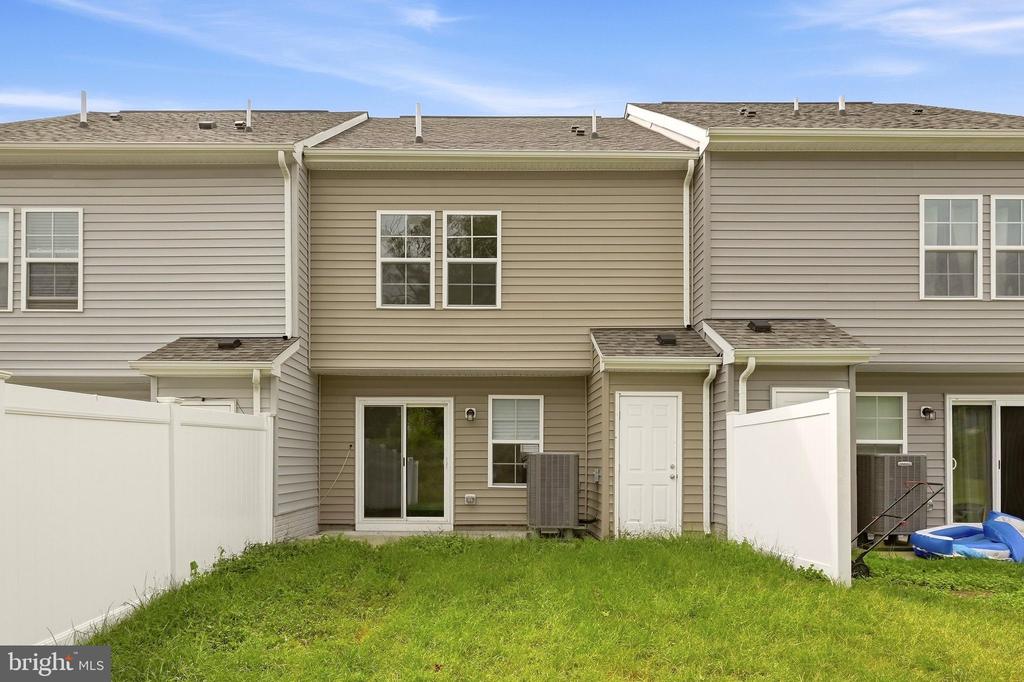 79 LOBLOLLY DRIVE