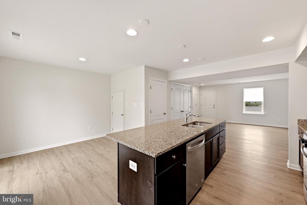 79 LOBLOLLY DRIVE