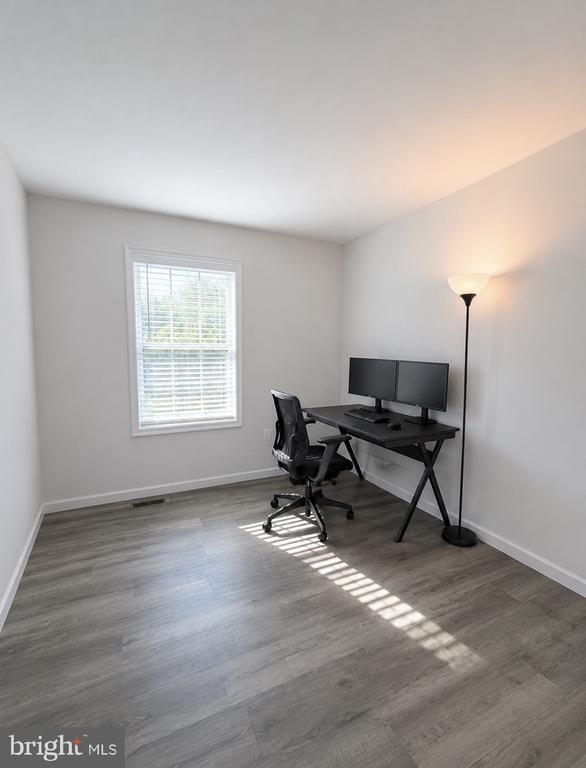 231 WHITE VIOLET WAY