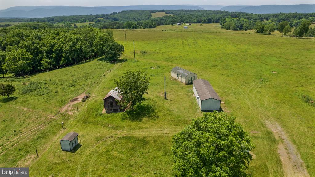 584 Hott Hill Rd